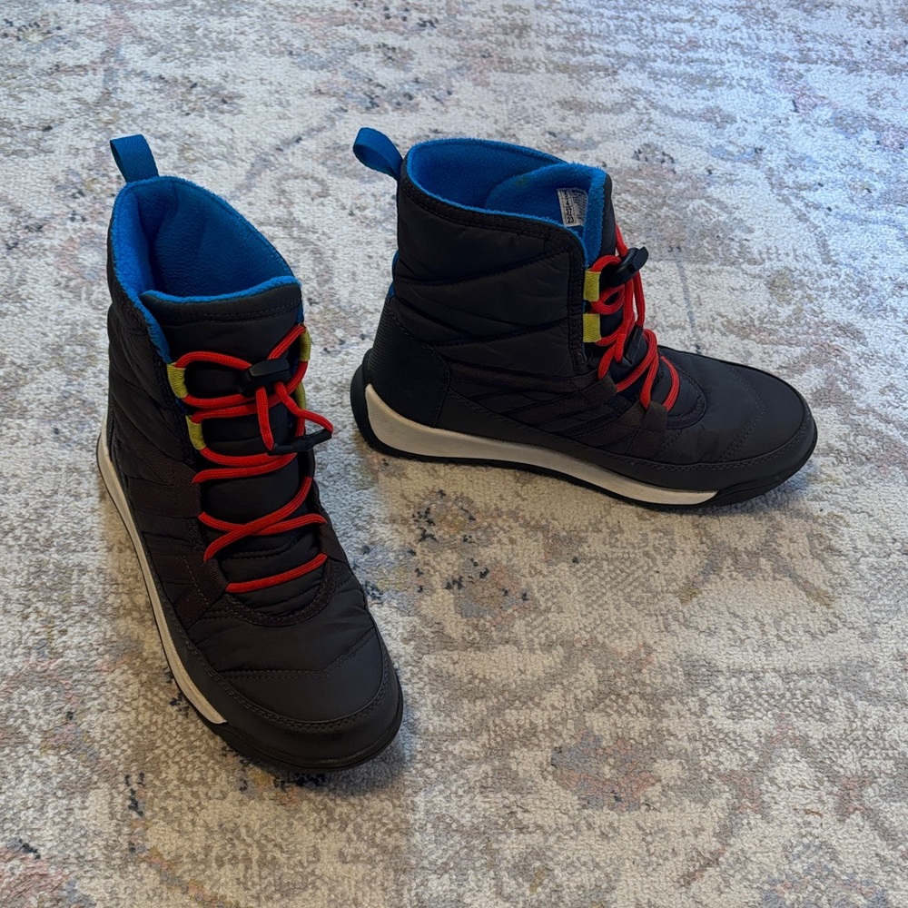 Sorel Whitney Kids Boots size 5